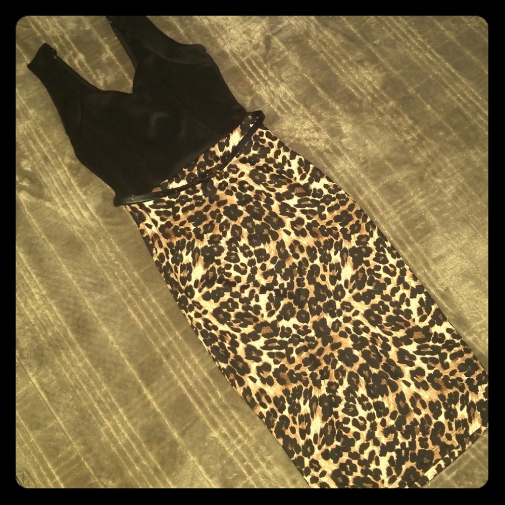 Small cheetah pencil dress